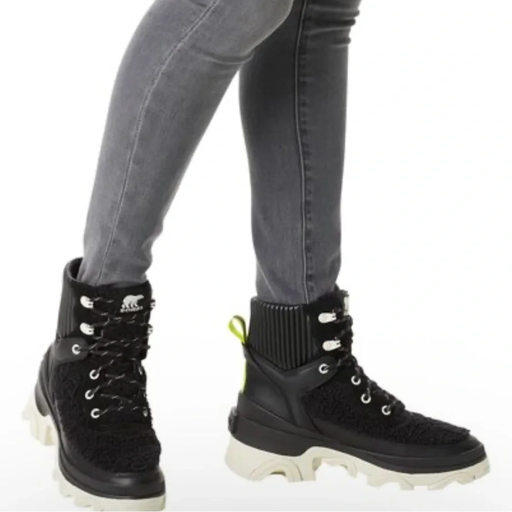 Sorel Brex Cozy Hiking boots RETAIL 250